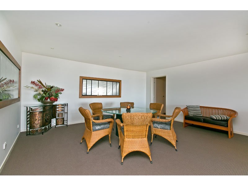 27/135 Shore Street West, Cleveland QLD 4163