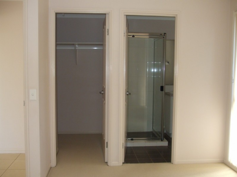 15 Delancey Street, Cleveland QLD 4163