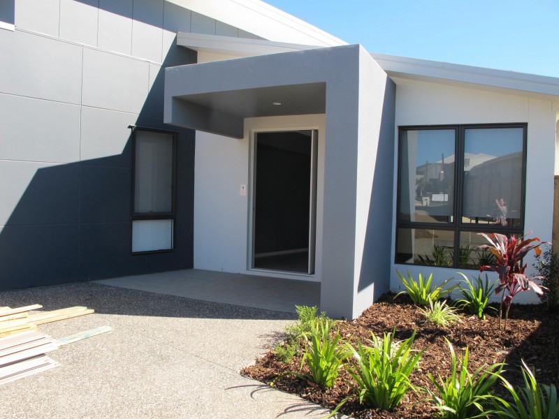 13 Seawater Street, Thornlands QLD 4164