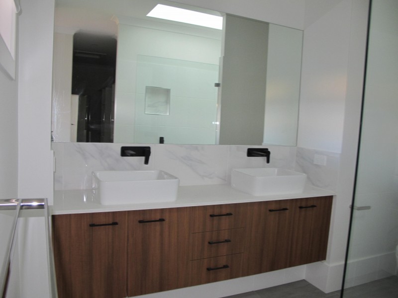 13 Seawater Street, Thornlands QLD 4164