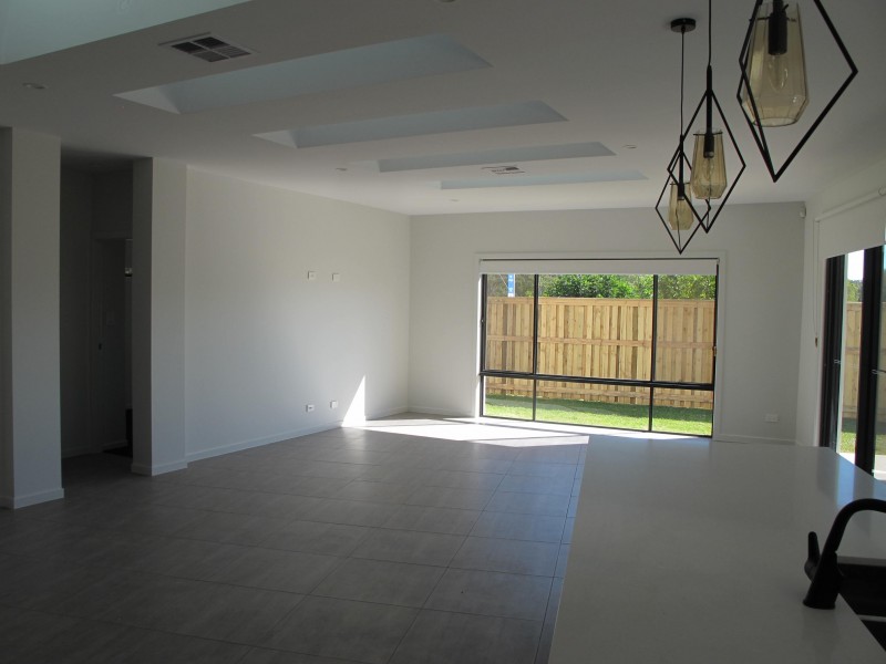 13 Seawater Street, Thornlands QLD 4164