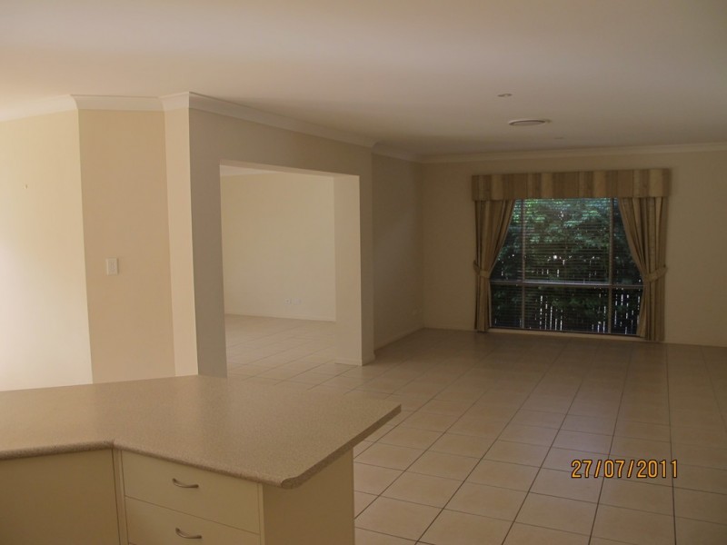 12 Applegum Cres, Thornlands QLD 4164