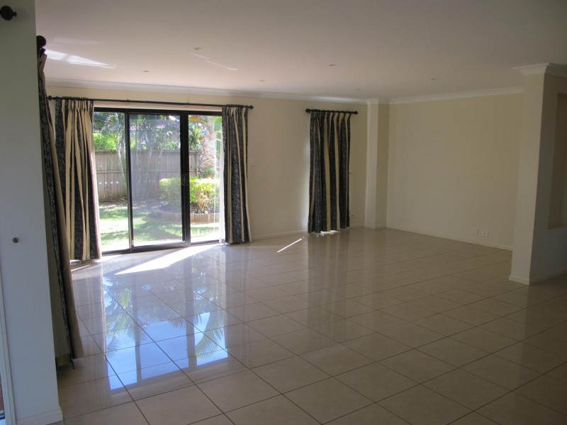 25 Thornlands Road, Thornlands QLD 4164