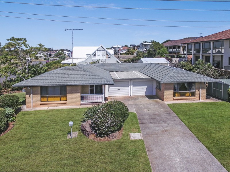 33 Macadamia Street, Victoria Point QLD 4165
