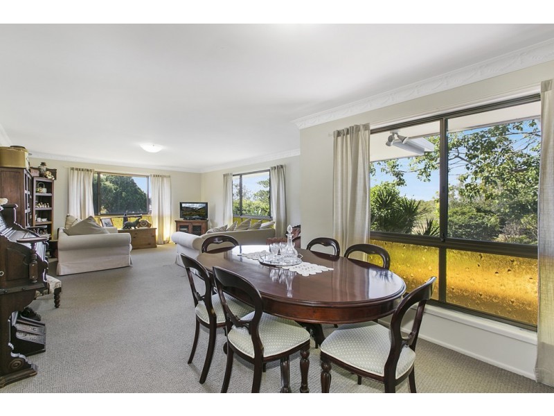 33 Macadamia Street, Victoria Point QLD 4165