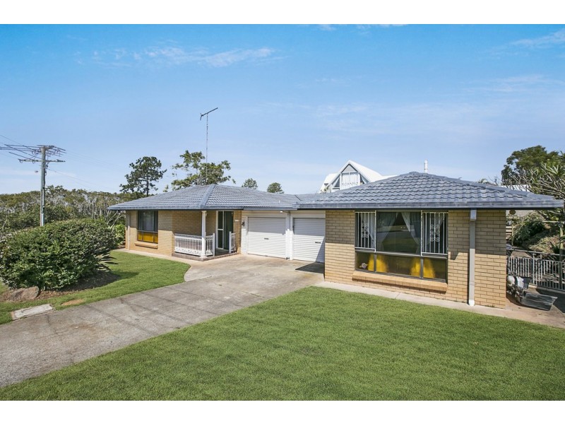 33 Macadamia Street, Victoria Point QLD 4165