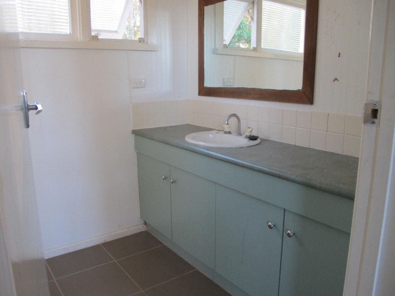 26 Claremont Street, Birkdale QLD 4159