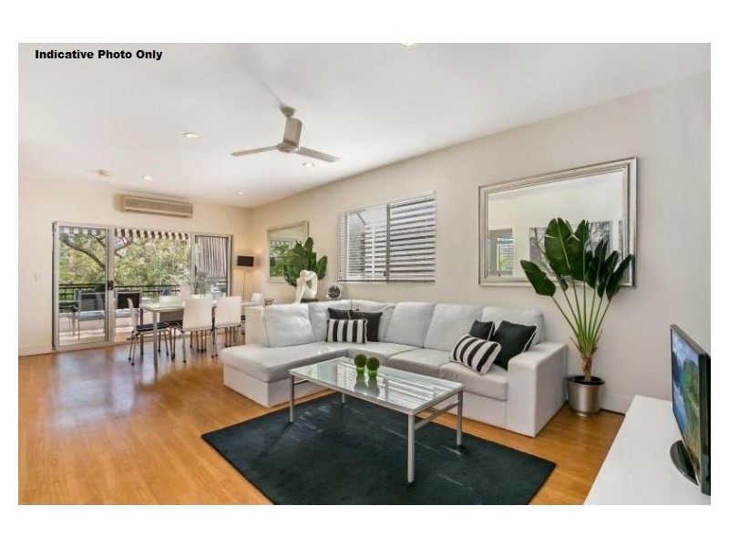 23 Bellevue Terrace, St Lucia QLD 4067