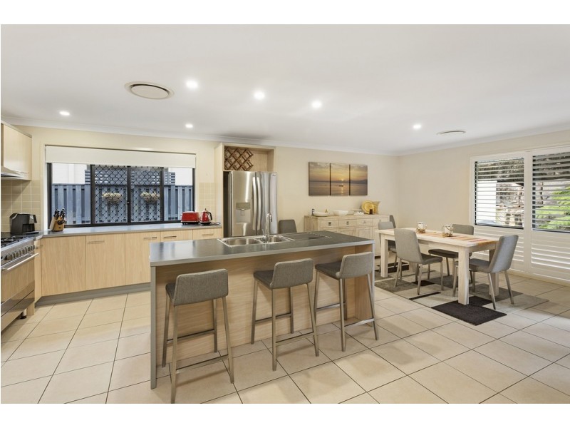 13 Balfour Place, Thornlands QLD 4164