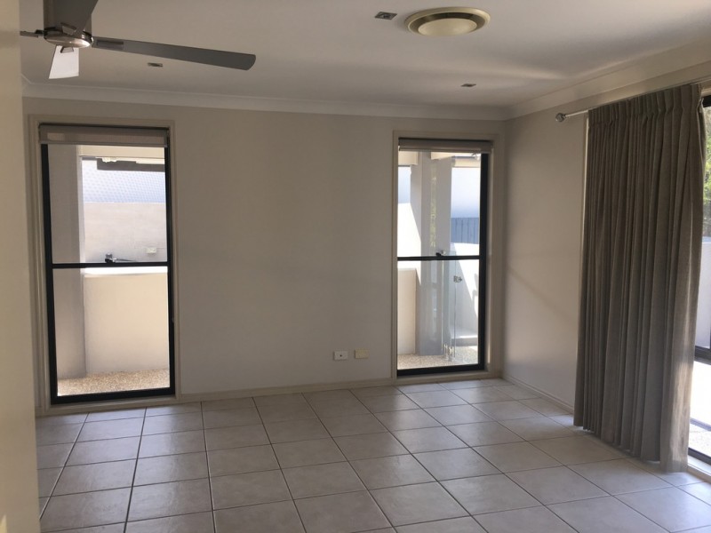 33 Jacob Street, Wellington Point QLD 4160