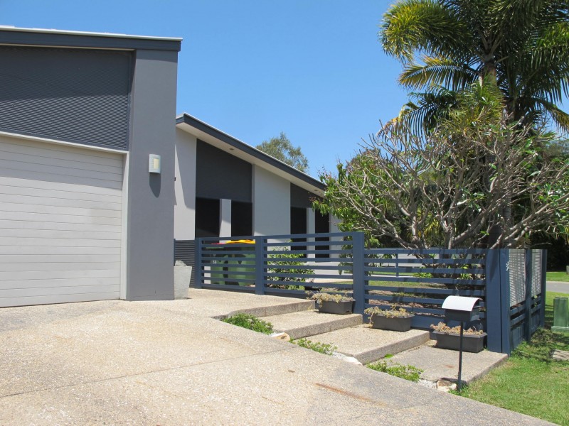 33 Jacob Street, Wellington Point QLD 4160