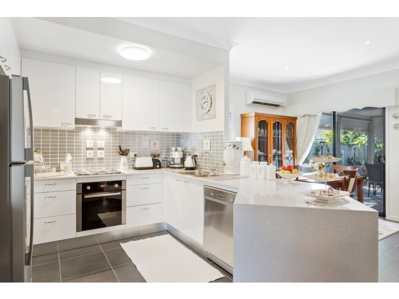 1/42-44 Longland Street, Cleveland QLD 4163