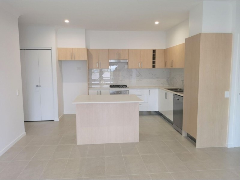 12 Wharf Street, Cleveland QLD 4163