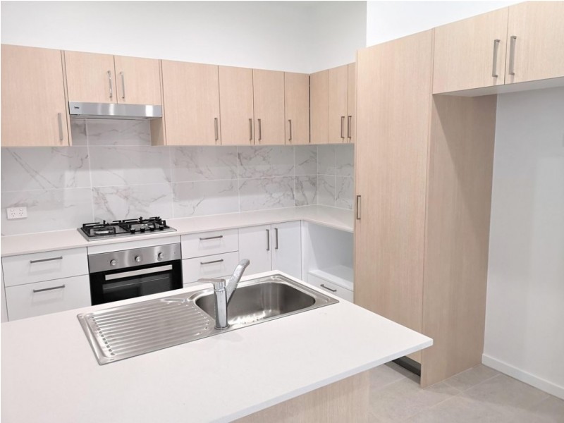 12 Wharf Street, Cleveland QLD 4163