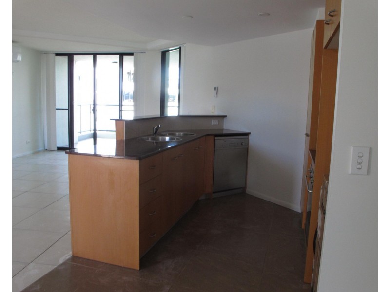 1 / 2 Masthead Drive, Cleveland QLD 4163