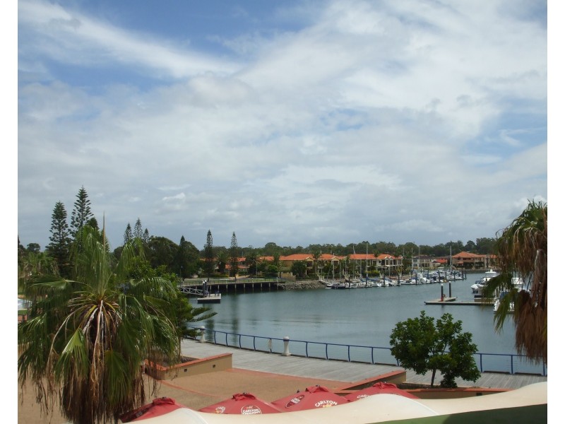 1 / 2 Masthead Drive, Cleveland QLD 4163