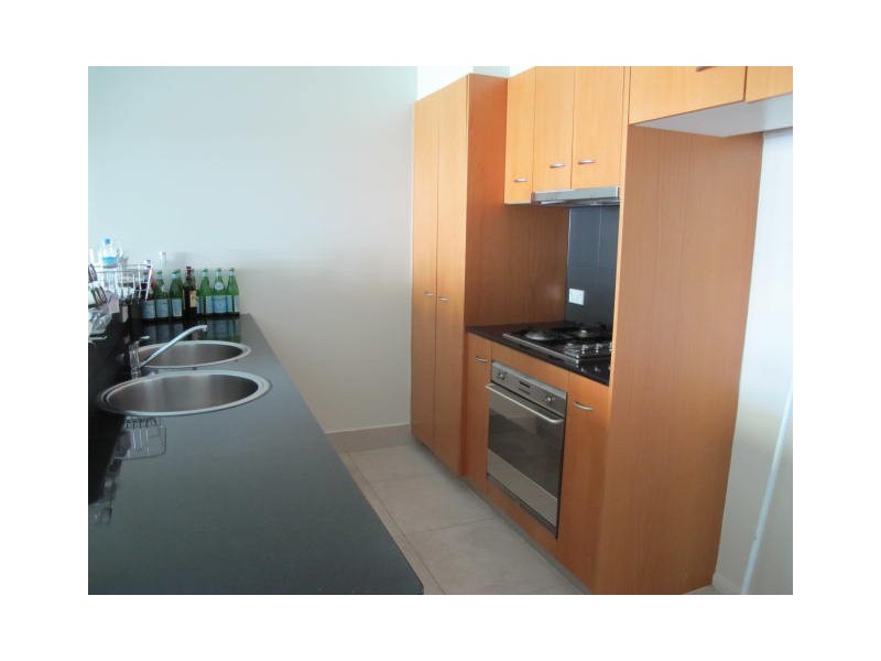 2 Masthead Drive, Cleveland QLD 4163