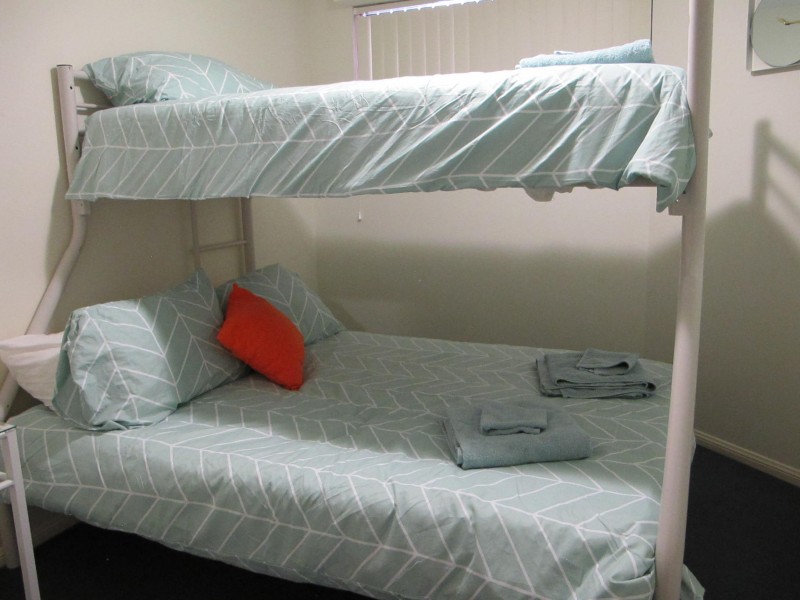 2 Masthead Drive, Cleveland QLD 4163