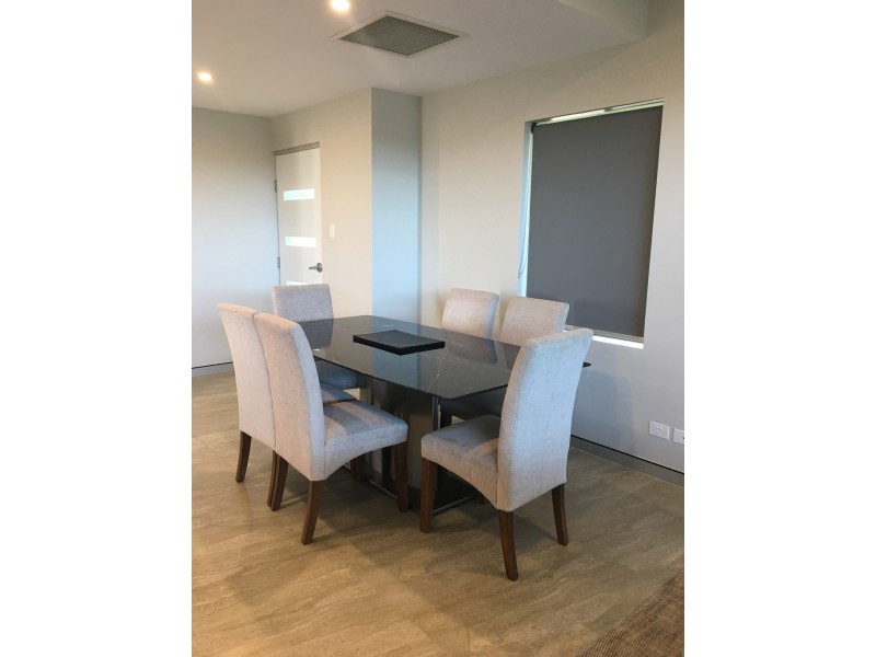 152 Shore Street West, Cleveland QLD 4163