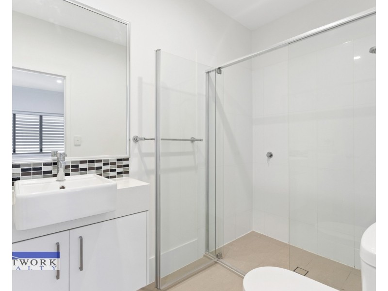 25 Passage Street, Cleveland QLD 4163