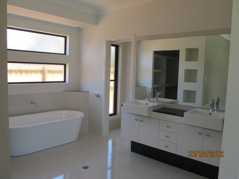 10 Elderberry Street, Thornlands QLD 4164