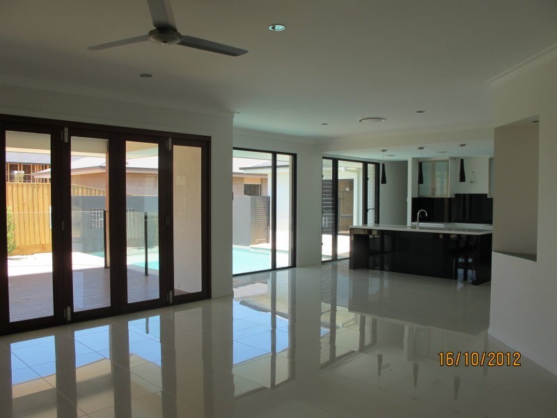 10 Elderberry Street, Thornlands QLD 4164