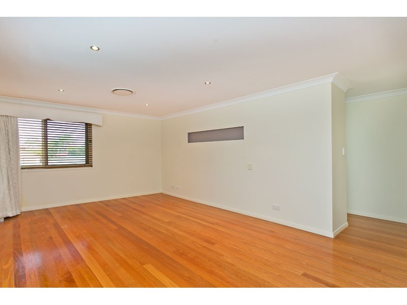 16 Plover Drive, Thornlands QLD 4164