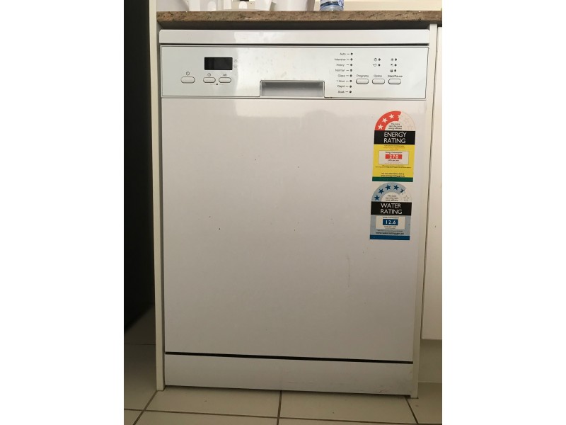 19 Homer Street, Cleveland QLD 4163