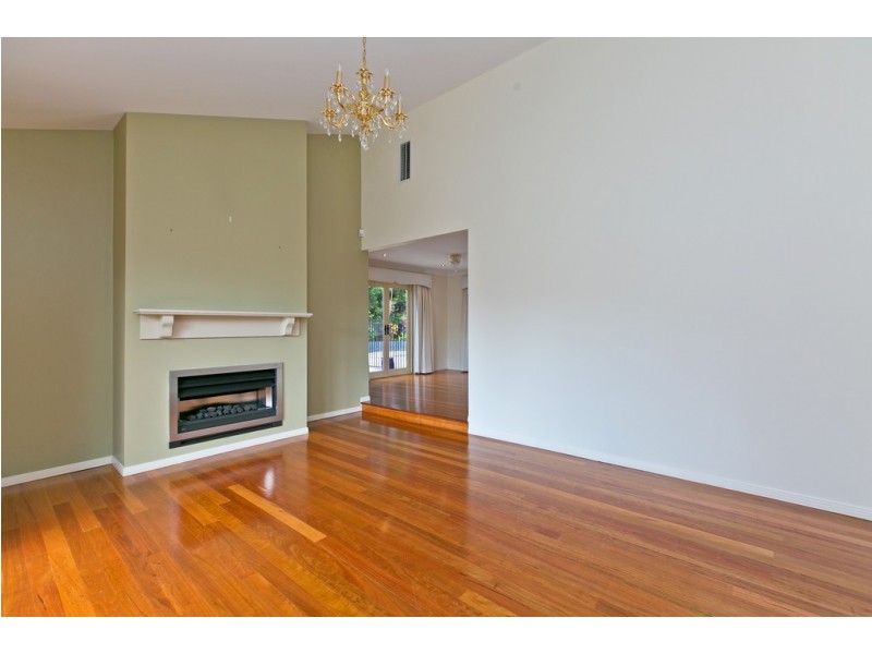 16 Plover Drive, Thornlands QLD 4164