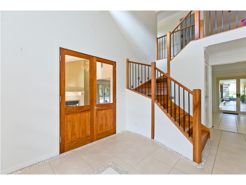 16 Plover Drive, Thornlands QLD 4164