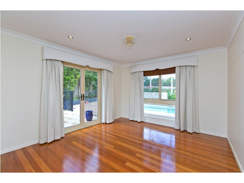 16 Plover Drive, Thornlands QLD 4164