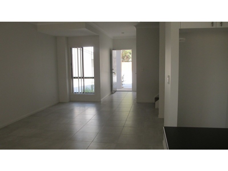 9 Michelle Court, Cleveland QLD 4163