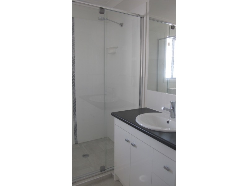 9 Michelle Court, Cleveland QLD 4163