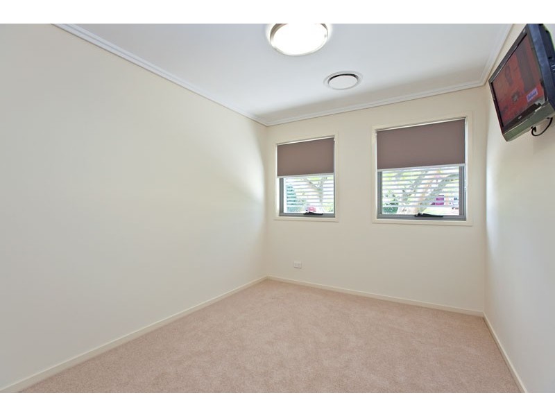 62 Island Street, Cleveland QLD 4163