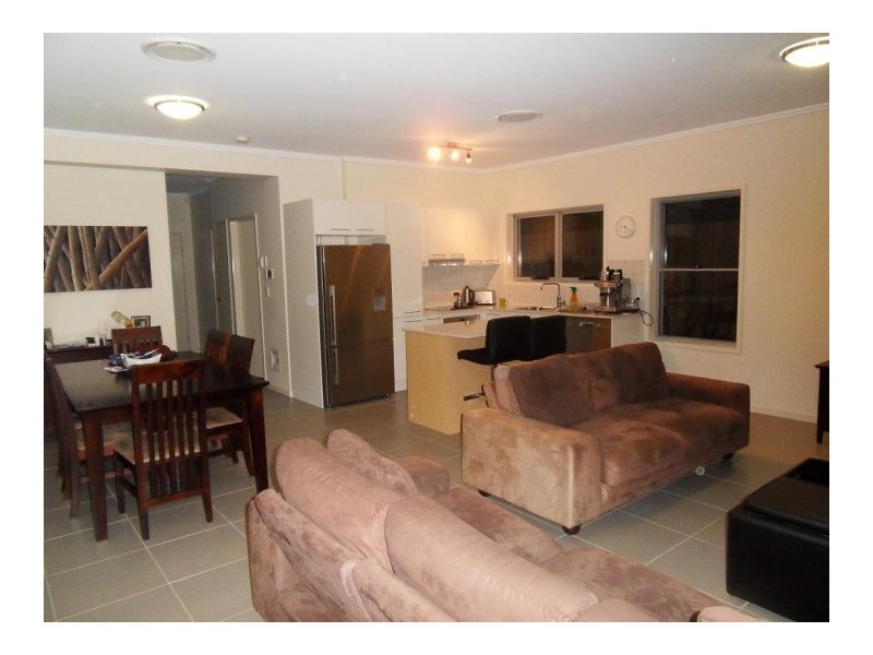 62 Island Street, Cleveland QLD 4163