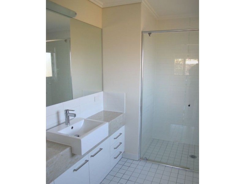 62 Island Street, Cleveland QLD 4163