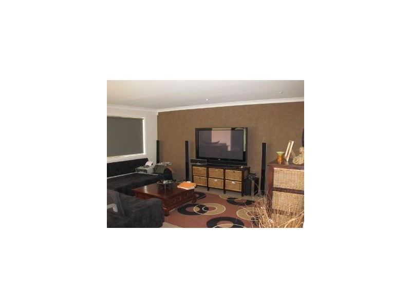 17 Bollard Court, Cleveland QLD 4163