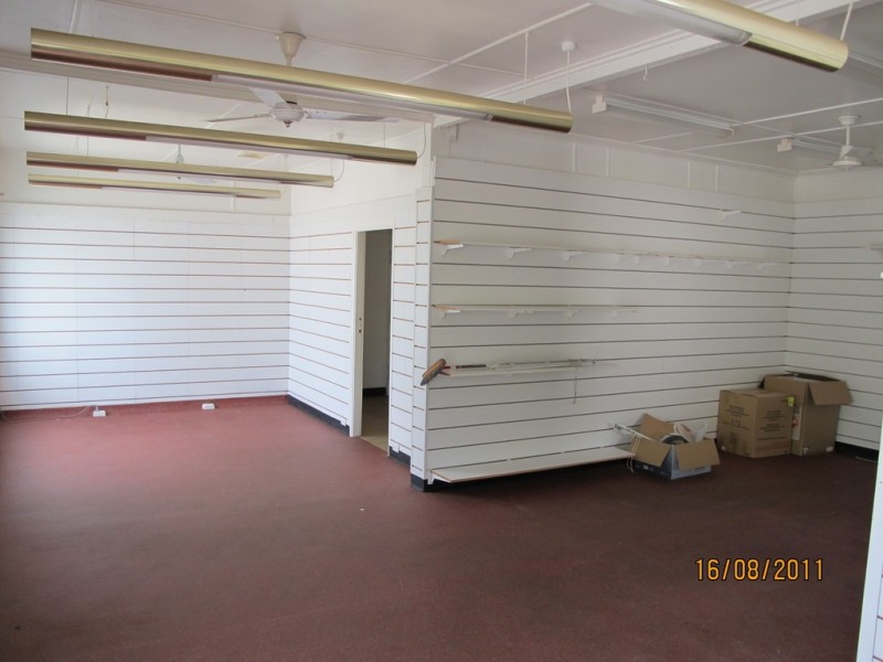 100 Queen, Cleveland QLD 4163