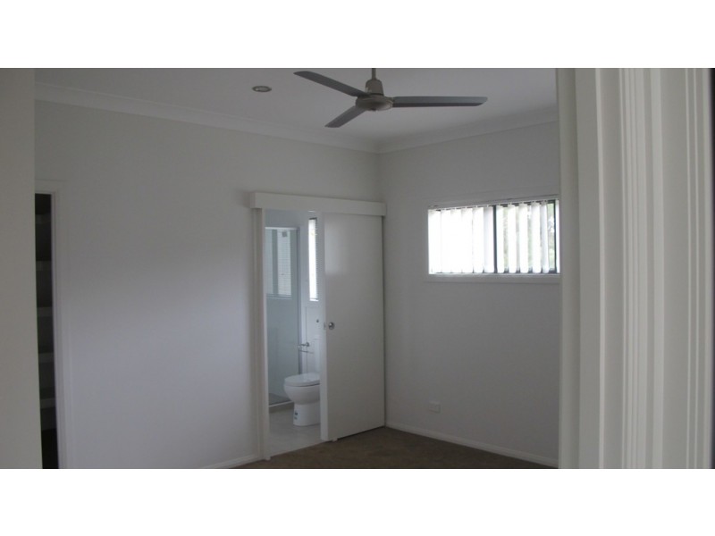 6 Sandalwood Street, Thornlands QLD 4164