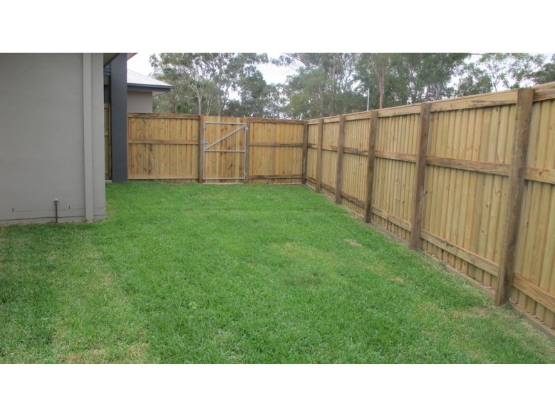 6 Sandalwood Street, Thornlands QLD 4164