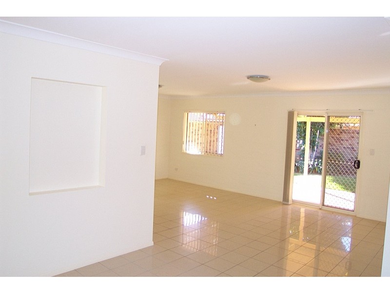 68 Queen Street, Cleveland QLD 4163