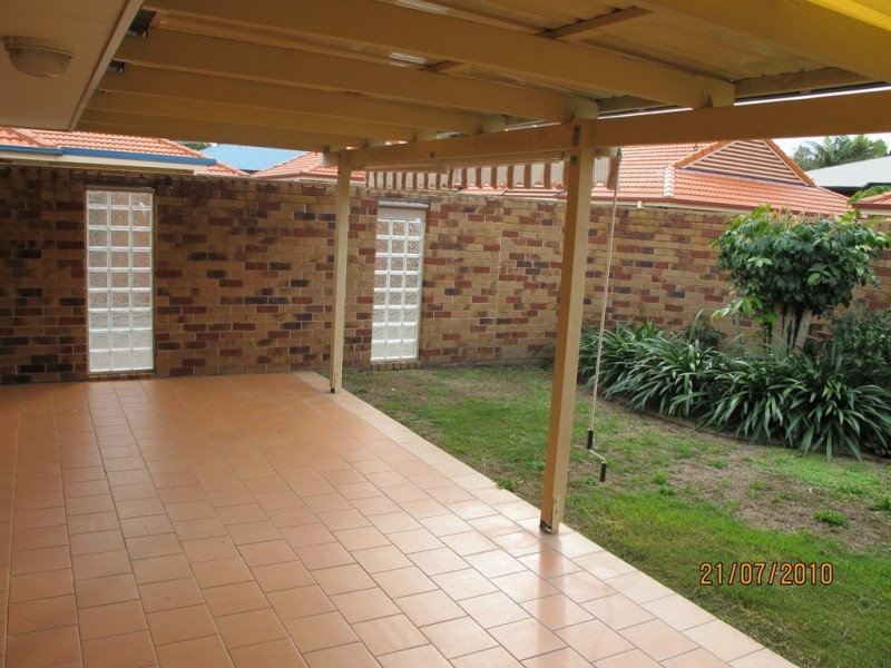 68 Queen Street, Cleveland QLD 4163