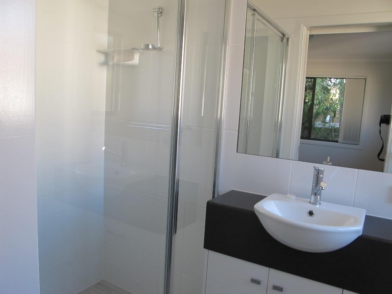 Unit 5 and 6 9 Michelle Court, Cleveland QLD 4163
