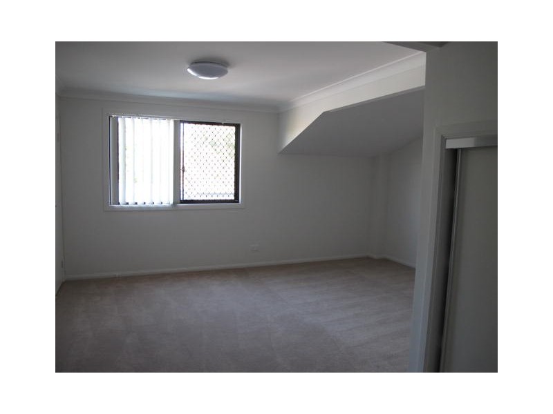 21 Island Street, Cleveland QLD 4163