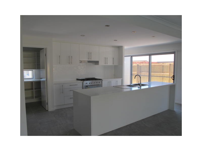 14 Poppy St, Thornlands QLD 4164