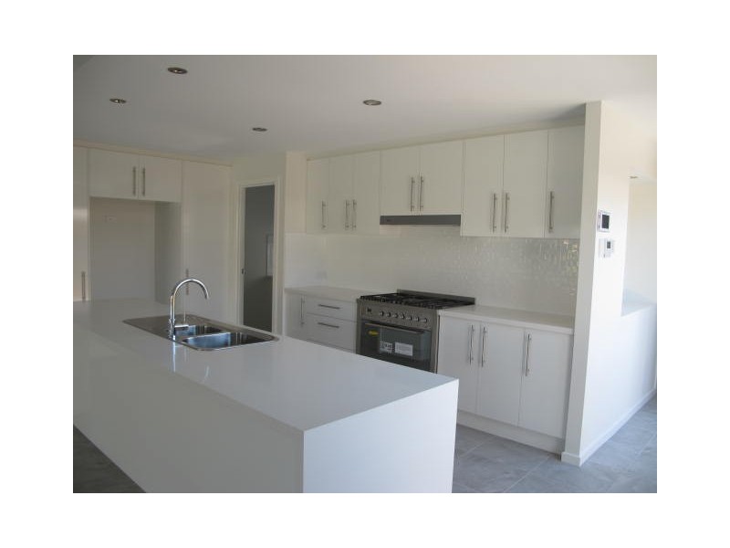 14 Poppy St, Thornlands QLD 4164