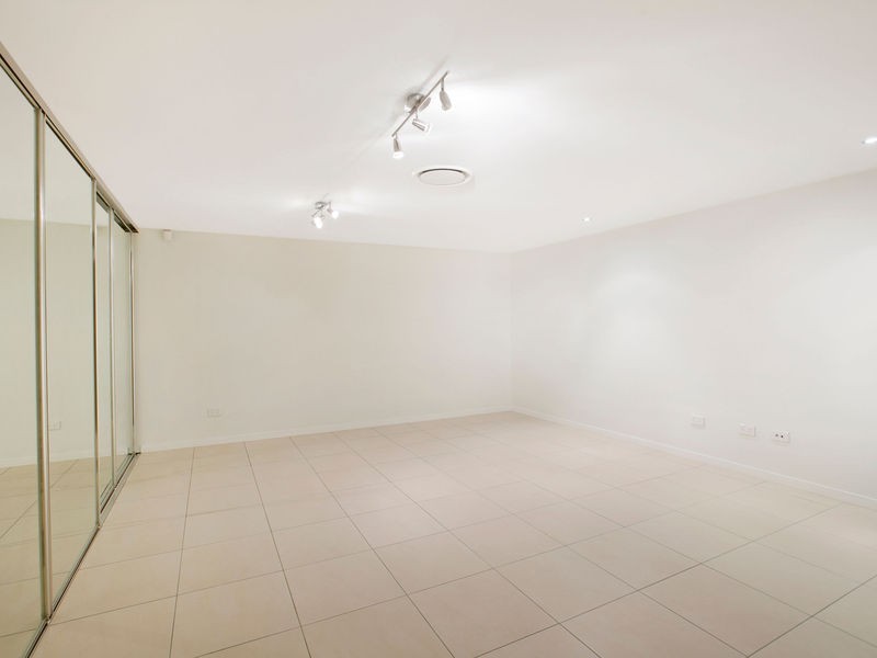 62 Island Street, Cleveland QLD 4163