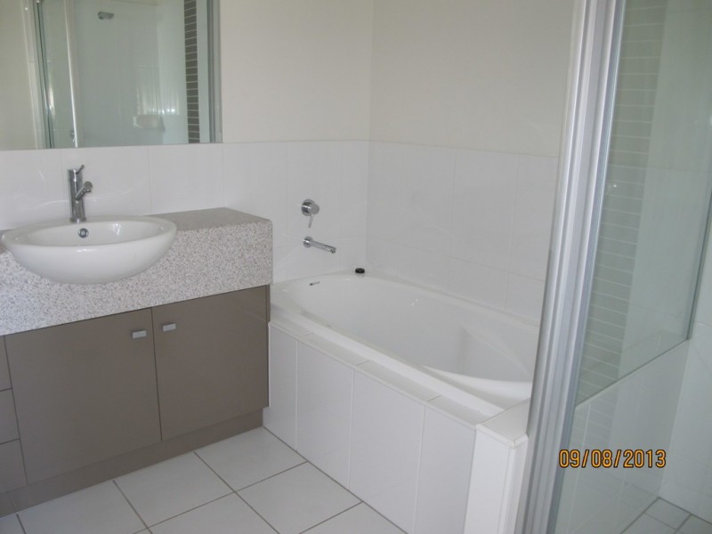 3 Edith Street, Wellington Point QLD 4160