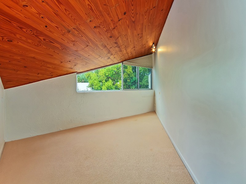70 Main Road, Wellington Point QLD 4160
