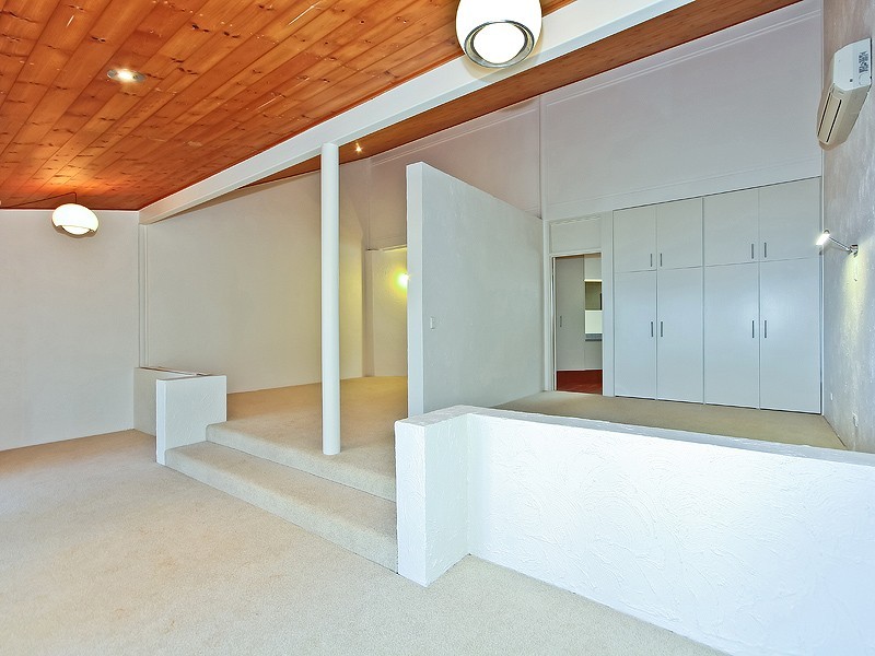 70 Main Road, Wellington Point QLD 4160